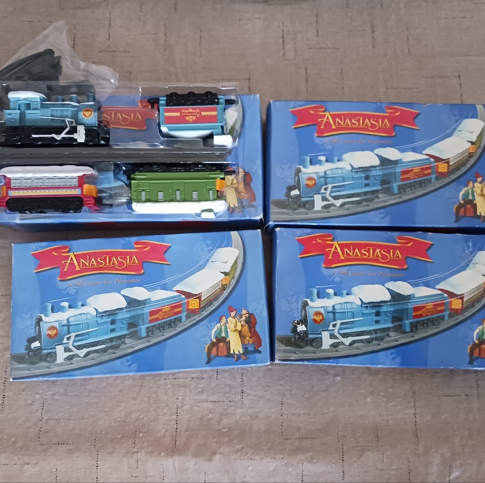 Vintage Anastasia train set
